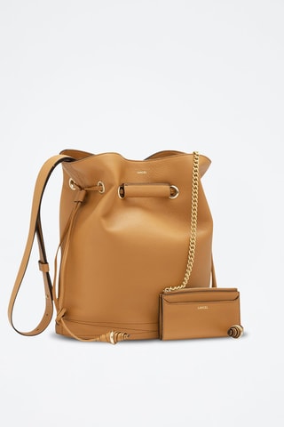Mala bucket de couro Le Huit L - Camel