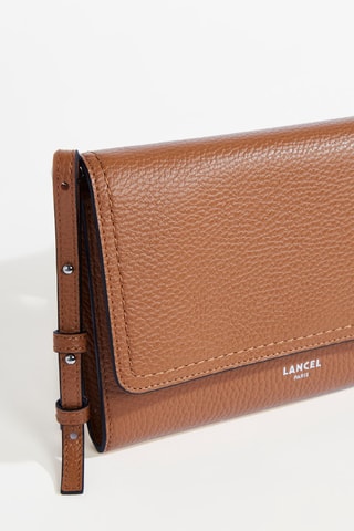 Mala a tiracolo de couro Sacha - Camel