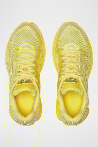 Zapatillas Progrid Triumph 4 - Amarillo