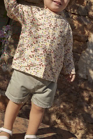 Chemisier à manches longues. Blanc