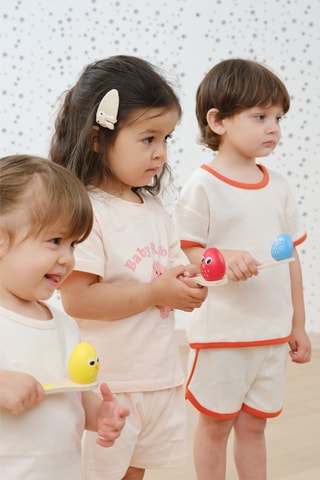 Corsa con l'uovo e il cucchiaio