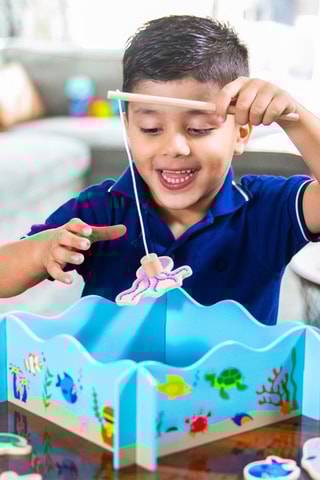 Gioco della pesca in legno - 12 pezzi - Da 2 anni