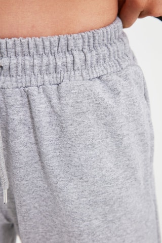 Calças de treino Cinzento-claro mesclado