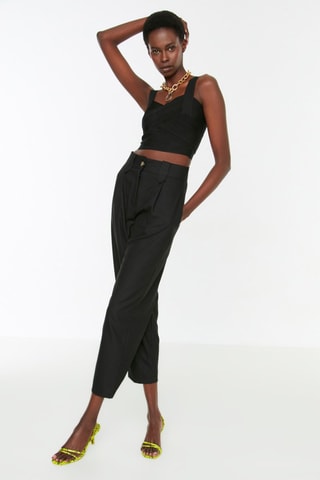 Calças corte cenoura 7/8 Preto