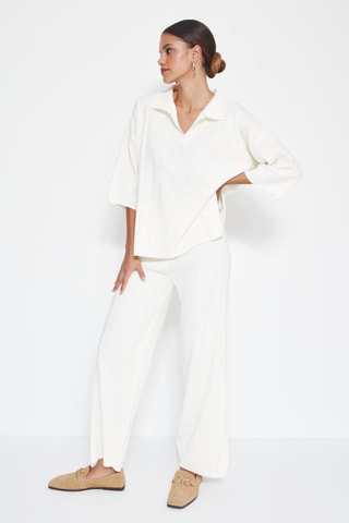 Blusa e calças wide legs - Cru