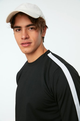Sweat Preto