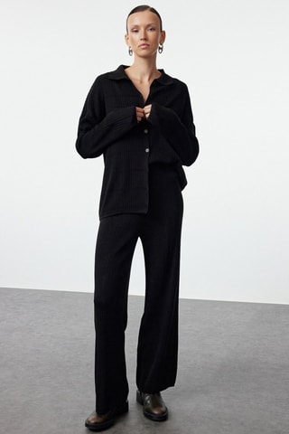 Casaco de malha e calças cintura subida - Preto