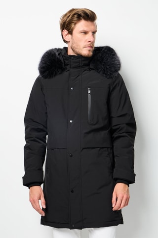 Anorak con capucha  - Negro