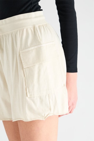 Short - Ecru