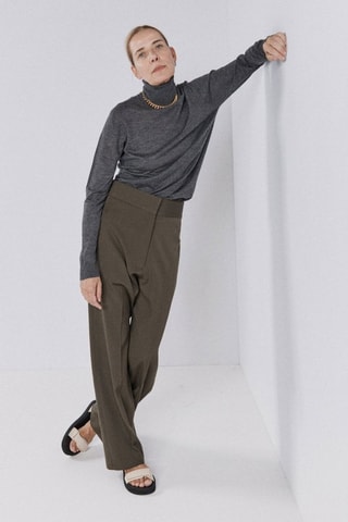 Pantalón tapered de tiro alto de lana - Caqui