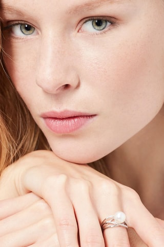 Bague Perla - Or blanc, diamants et perle de culture
