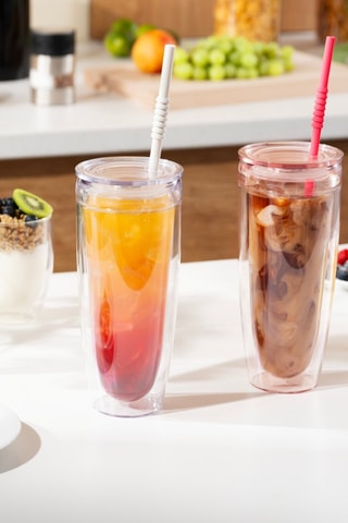 Copo com parede dupla, tampa e palhinha em silicone Pavina To Go - 60 cl