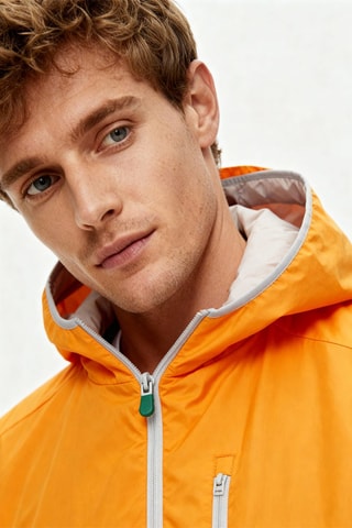 Giacca a vento con cappuccio - Arancione