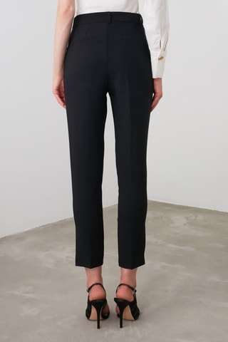 Pantalón slim fit 7/8 - Negro