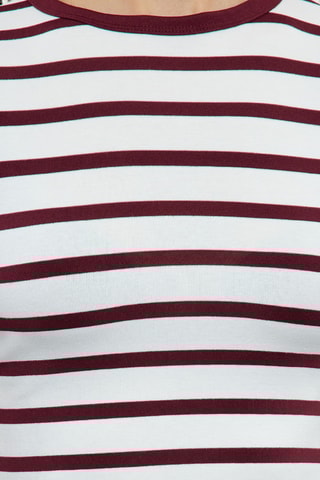 Crop top - Crudo y burdeos