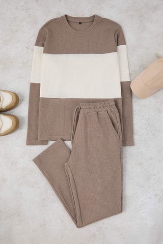 Pijama - Beige y blanco
