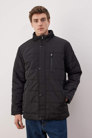 Anorak con capucha - Negro