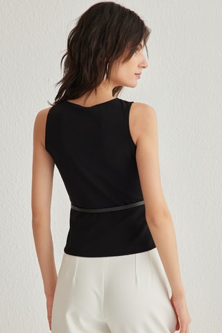 Top - Negro
