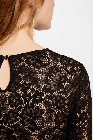 Robe patineuse en dentelle - Noir