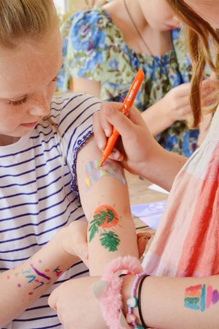 Ensemble pour tatouages temporaires - 
20 produits - Dès 6 ans