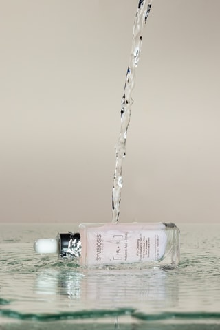 Sérum anti-oxidante estimulante brilho de rosa - Ácido hialurónico + Rosa - 30 ml