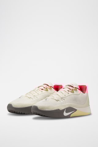 Nike Street Flare - Blanc