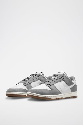 Nike Dunk Low Retro SE - Gris et blanc - Nike