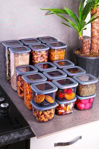 18 Bewaarbakjes 1/1,5/2 l