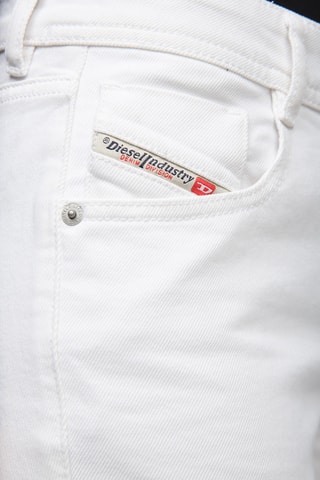 Vaquero slim fit 1969 D-Ebbey - Blanco