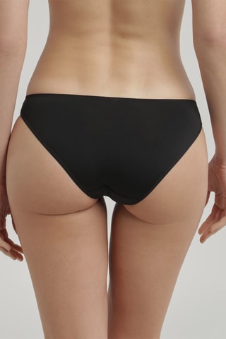 Cueca Feminine Line - Preto - 