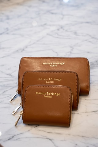 Compagnon en cuir Pely Box - Camel