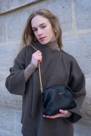 Sac bandoulière en cuir  - Noir