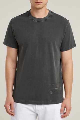 T-shirt regular em algodão biológico Shipping Graphic Overdyed - Preto mesclado