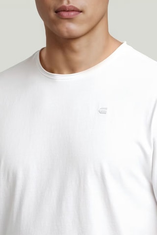 T-shirt regular em algodão biológico Essential Raw Neck - Branco