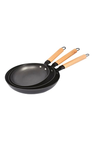 3 frigideiras em ferro fundido - 20, 24 e 28 cm