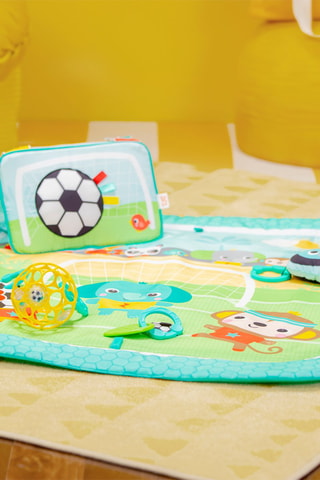 Tapete de desenvolvimento Football - A partir do nascimento