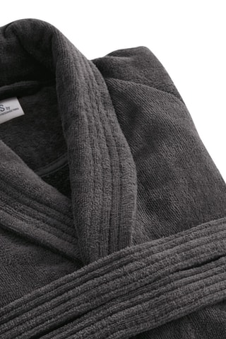 Albornoz con cuello de chal 
Gris oscuro