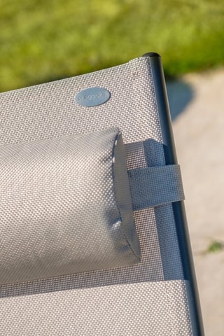 2 espreguiçadeiras empilháveis - 170 x 63 x 30 cm