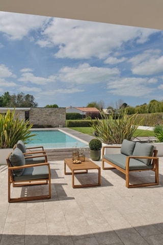 Conjunto de jardim em madeira de acácia Aracaju - 4 lugares