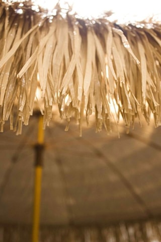 Guarda-sol redondo com franjas com pé Hawai - Diâmetro tecido 200 cm