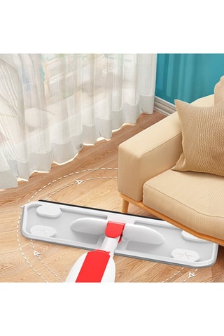 Balai avec pulvérisateur