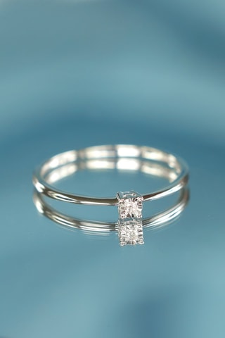 Anel solitário Pure Ouro branco e diamante