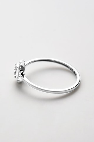 Anel Solitário Regina - Ouro branco e diamantes