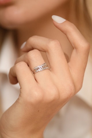 Anel Feuillage Lumineux - Ouro branco e diamantes