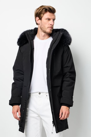 Anorak con capucha  - Negro