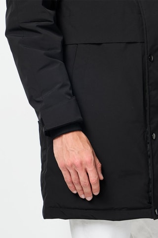 Anorak con capucha  - Negro