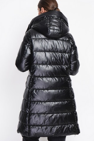 Anorak con capucha  - Negro