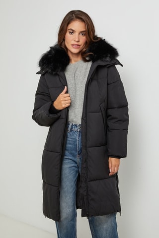 Lange gewatteerde jas met capuchon  - 