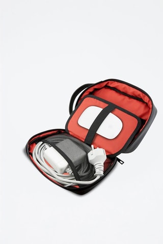 Capa de viagem Middle Stripe - Preto e vermelho