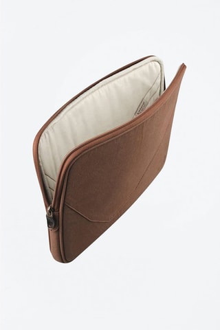 Pasta para computador 15" Castanho -­ BE.EZ